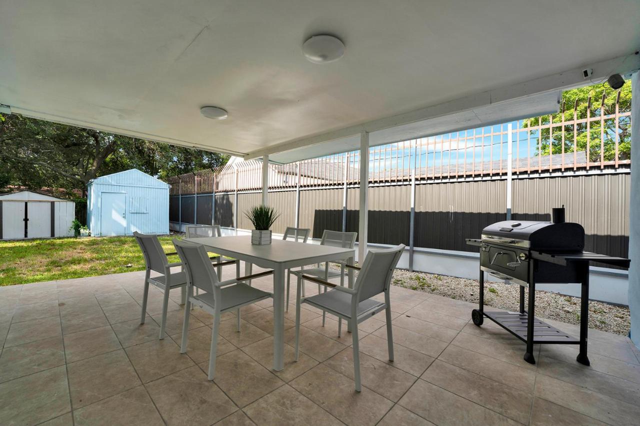 マイアミ Very Modern Buena Vista Gem Near Wynwoodヴィラ エクステリア 写真
